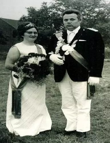 KÖNIGSPAARE